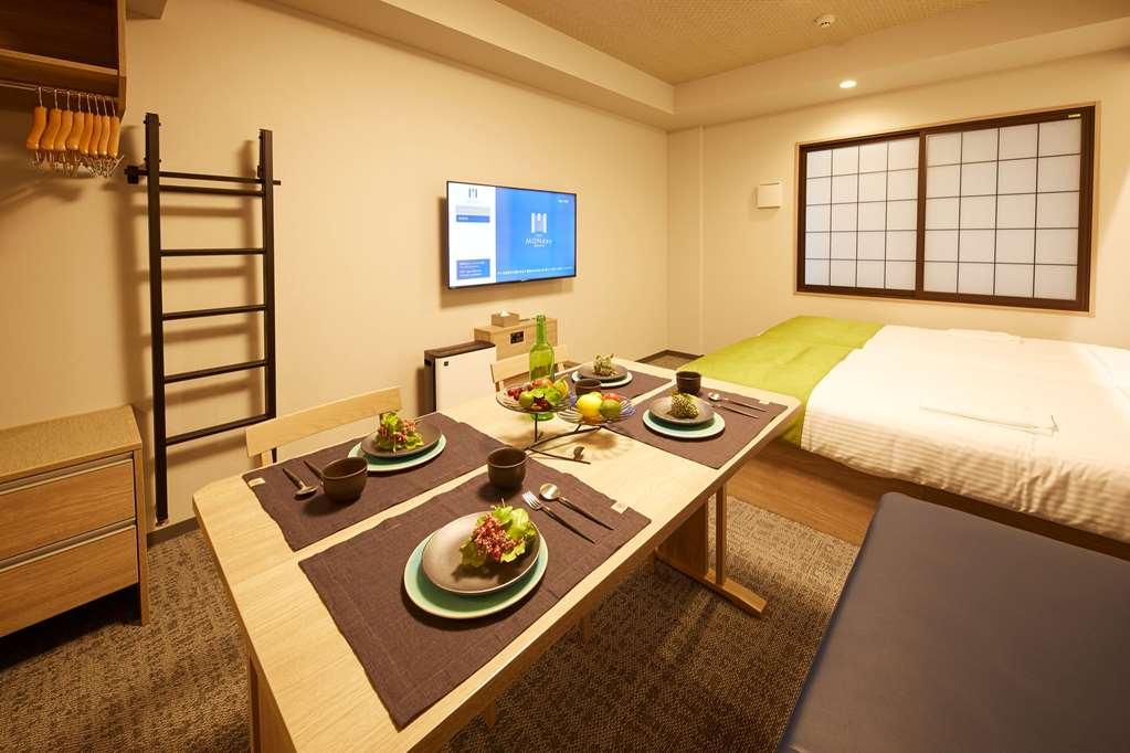 Monday Premium Ueno * Prefektura Tokio